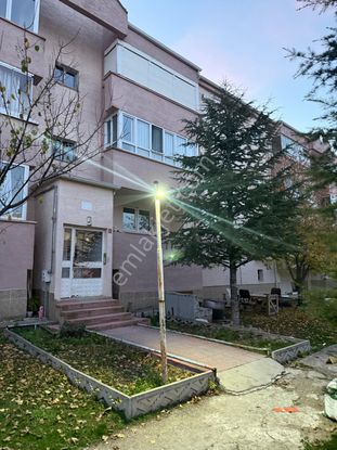 Sultandere 75. Yıl Mahallesinde 3+1 Satılık Daire