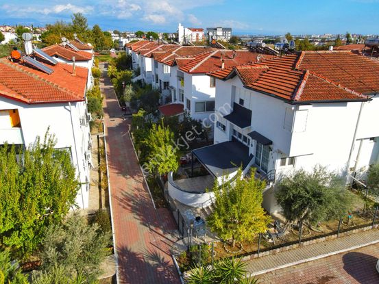 Çolaklı Mahallesi Site İçerisinde 5+1 Villa