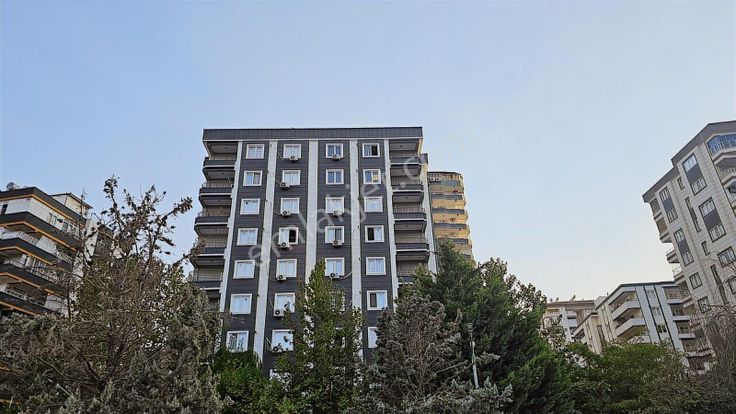 Ulaş Emlaktan Karaköprü Karşıyakada Satılık Sıfır 2+1 Daire