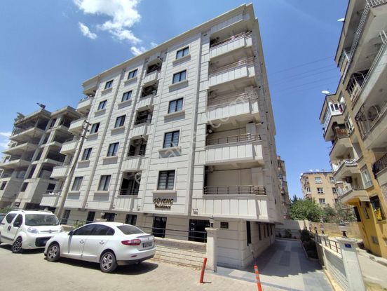 Ulaş Emlaktan Güvenç Rezidansta Eşyalı Satılık 1+1 Daire