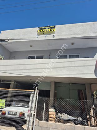 Yuregir Ulubatlida 2 Katli Mustakil 4 Yillik Satliktir