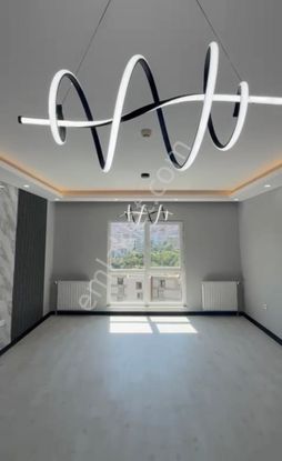 Akevler Mahallesı’nde Özel Tasarım Ultra Dızayn Full Lüks Temız Daıre