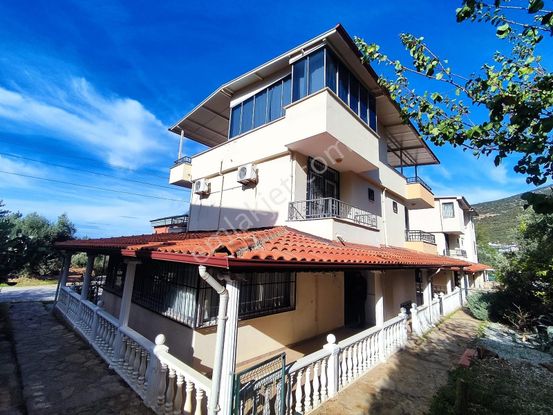 Akbük Te Satılık 4+1 Full Eşyalı Tripleks Yazlık Villa Kaçmaz !