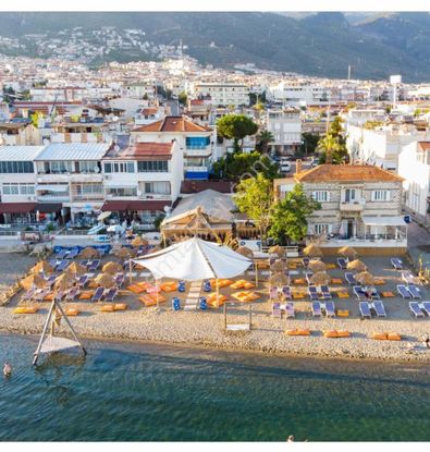 Mahmut İşler'den Altınoluk Merkezde Denize 50 Metre 2+1 Daire