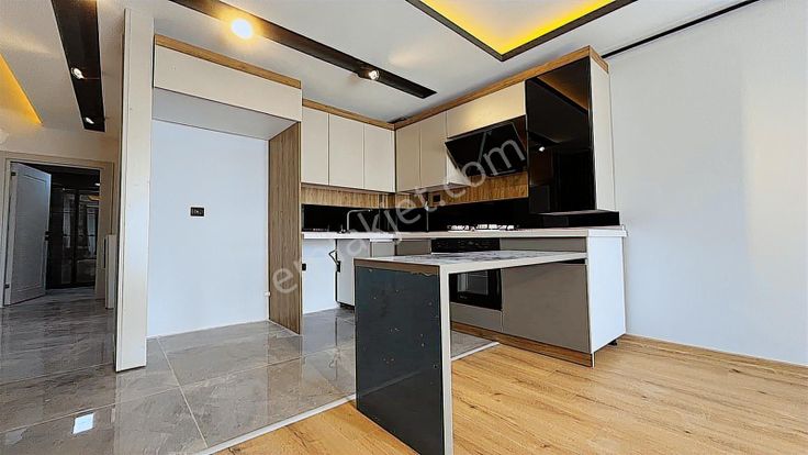 Yenikent Emlak'tan Full+full Cam Balkonlu Katta Ultra Lüx 2+1