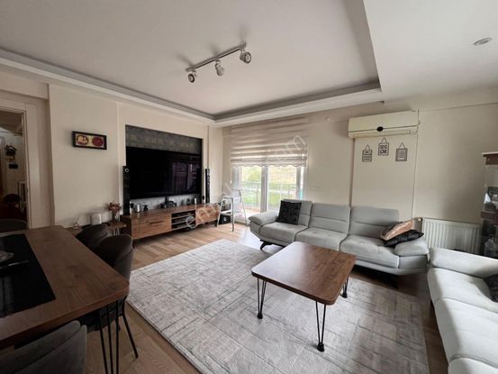 Çiğli Balatçıkta Havuzlu Site İçinde Geniş 3+1 Satılık Daire