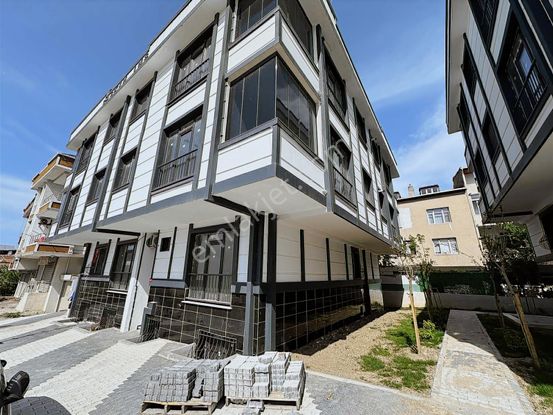 Emlakyap Arnavutköy Haraççıda Satılık 4+1 Lüx Dubleks Daire