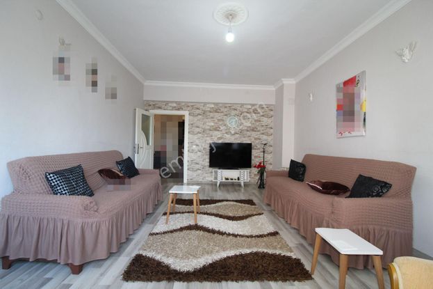 Aslan'dan Pirireis'te Merkezi Konumlu Geniş Metrajlı Satılık 2+1