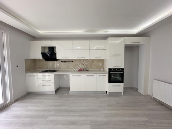 💥💥 Güç'ten Akçay'da Ön Cephe Ebeveyn Banyolu Doğalgazlı 3+1 Daire