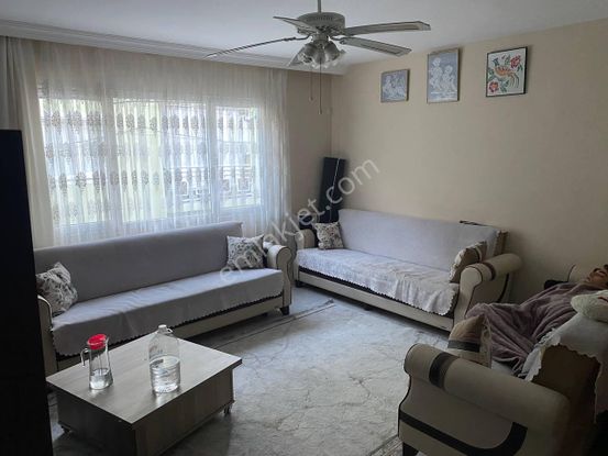 Bozyaka Pazar Yeri Yakını 3+1 Doğalgazlı Arakat Satılık Daire