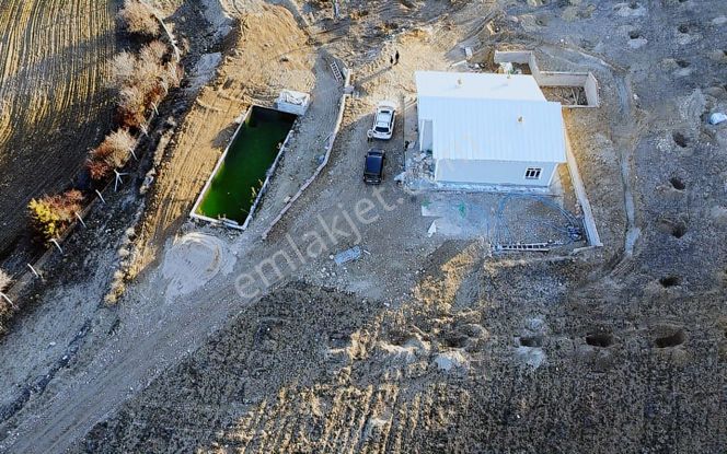 Konya Başarakavak Pınarı Lüks Eviyle Satılık Büyük Bahçe