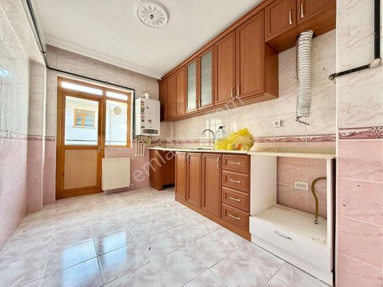 Topçu Mah Ara Kat Satılık 3+1 Daire