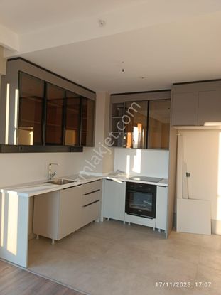 Bordo Yaşamkent De Kiralık 1+1