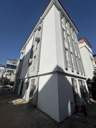 A K Mutludan Ahatlıda Eşyalı Ara Kat 2+1 Stüdyo Daire