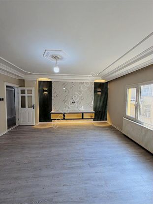 Turan Mah. Çarşı Merkezde Satılık Daire