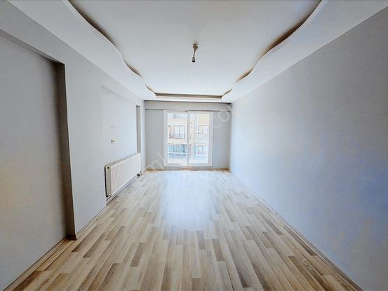 Satılık Köşe Başı Yatırımlık Arakat Daire