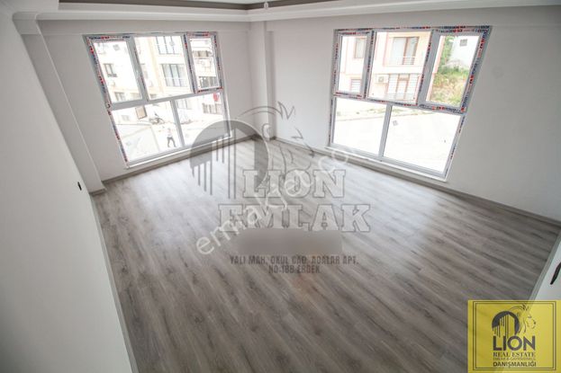 Erdek Alaettin Mahallesinde 2+1 Deniz Manzaralı Sıfır Arakat Satılık Daire