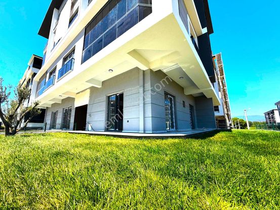 𝄞melodi'den Emsalsiz Bahçe Tasarımıyla Ön Cephe Yerden Isıtmalı Muazzam 1+1 Daire