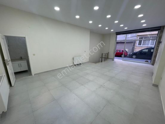 Fatih'te Altay Caddesinde Satılık Dükkanlar Tapukur'dan