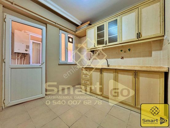 Levent'de Cadde Üzeri 2+1 Satılık Daire