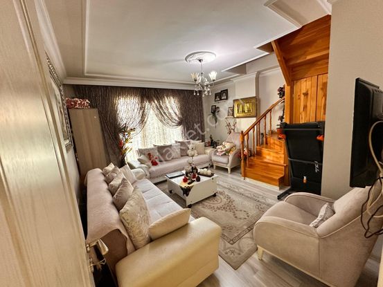 Bağcılar 15 Temmuzda Metroya Yakın Satılık 3+2 Dublex Daire