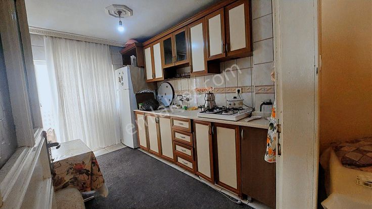 Atakent De Tren İstasyon Dibi Katta Yol Güney Cephe 3+1 Acil Sat