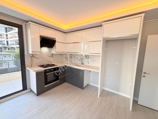 🟣🟢altınkum'da Yerden Isıtmalı Geniş Balkonlu Ön Cephe Şık Tasarımlı 2+1 Daire