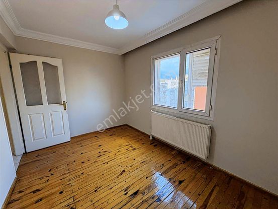 Güler'den 3+1 Kampüs Karşısı Doğalgazlı