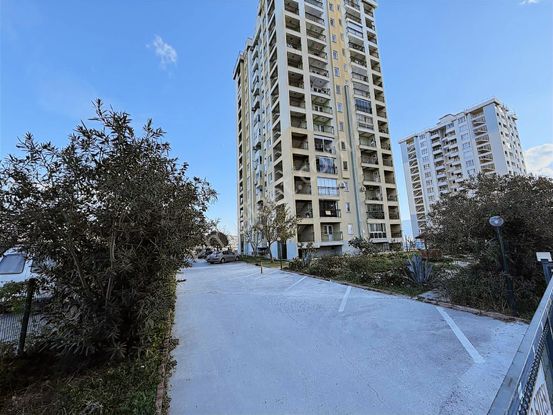 Albatros Sitesi Full Deniz Manzaralı Havuz'lu Site