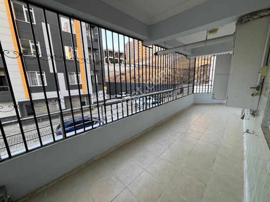 Yavuz Emlak Tan Satılık Daire 1 Karaköprü İkinci 35mt De