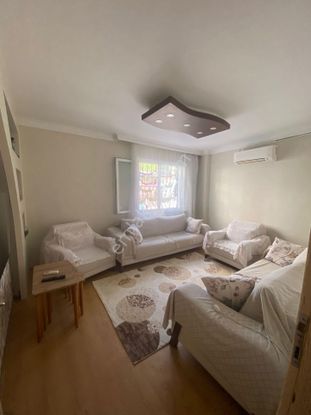 Satılık Büyük 2+1 Ayrıca 100m2 Tapulu Deposu Var