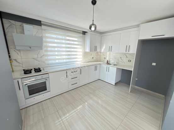 İz’den Türkmenbaşı Pınar’da Sıfır Otel Konseptli Daire