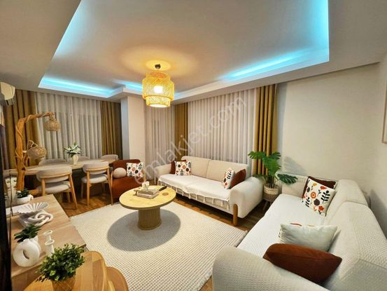 Seba'dan Cumhuriyet Mahallesi Cadde Üzeri Asansörlü 2+1 Satılık Daire