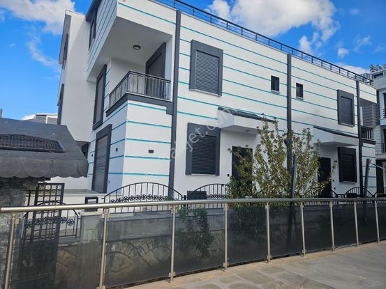 Didim'de Deniz Manzaralı