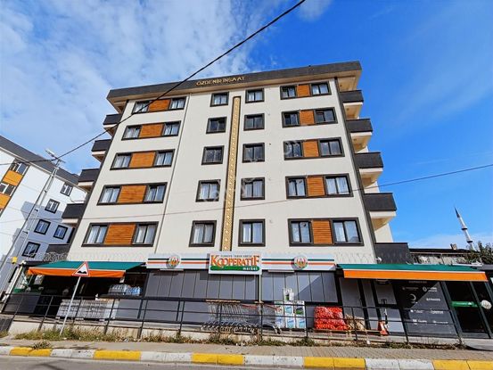 Sultanbeyli Metroya Yakın Kurumsal Kiracılı 400m²satılık Dükkan