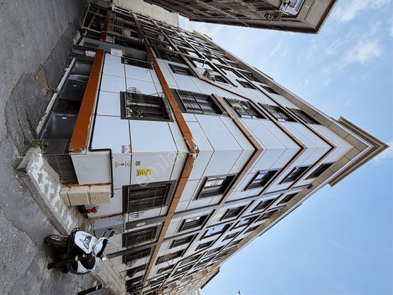 Emlakyap Tan Eyüp Sultan Yeni Rami Mah 2+1 Daire Satılık Daire