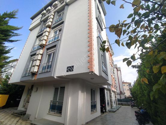 Ahatlı'da 1+0 Paylaşımlı Oda