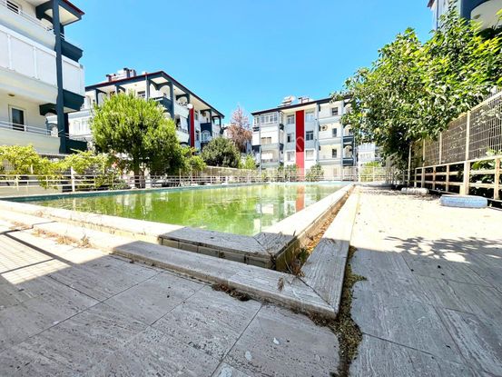 ▓yetkisi Yükselden Altınkumda Havuzlu Sitede Ön Cephe 3+1 Daire▓