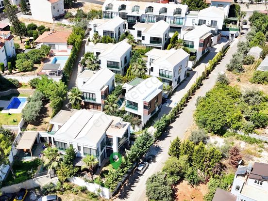 Yaşa Gyd - Site İçi Yeni Lüks 4+1 Havuzlu Satılık Villa