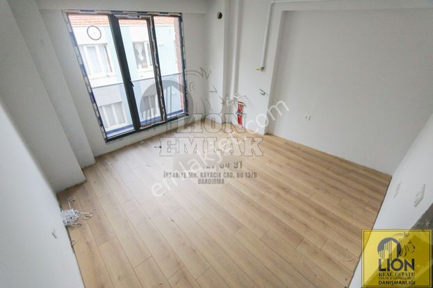 🟨⬛ Lıon Emlak'tan 17 Eylül'de İşlek Ana Cadde Üzeri , Sıfır Satılık Dubleks 2+1 Daire⬛🟨