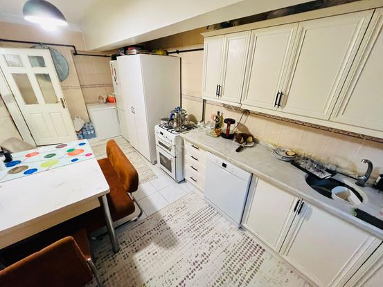 Mutlu'da Saat Kulesi Yakını Kot 1'de 2+1 Satılık Daire !!!