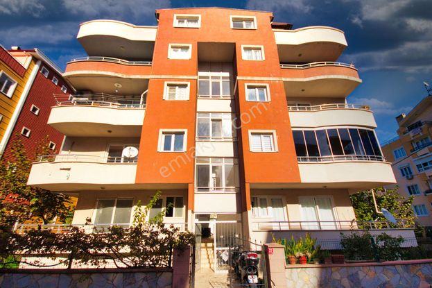 🛑🛑aktif'ten Akçay'da Satılık Çift Balkonlu Ön Cephe Masrafsız Arakat 3+1 Daire