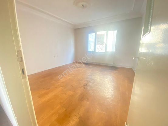 Bursa Yıldırım Emirsultan Da 2+1 95 M Ara Kat Kombili Daire