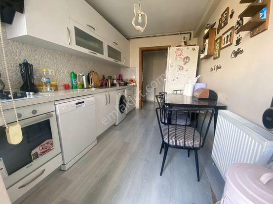 Bursa Yıldırım Akçağlayan'da 4+1 170m2 7 Yıllık Binada Dublex