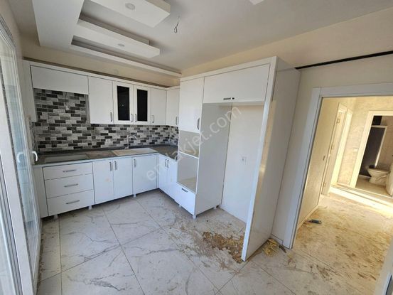 Hızlı 21 Gayrimenkul'den Elazığ Yolunda Acil Satılık 2+1 Fırsat Daire