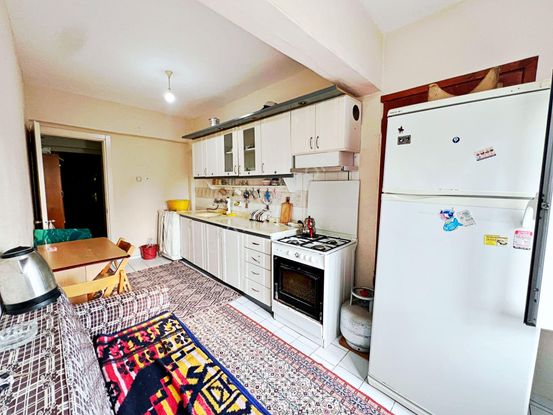 🌀gültaş Emlaktan Akçay Zeytinlide Satılık 2+1 Ön Cephe Ayrı Mutfaklı Daire