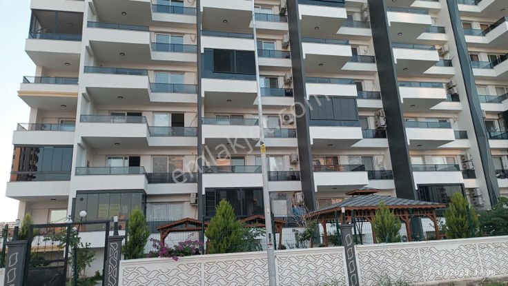 Remax Toros'tan Tömük'te Deniz Manzaralı Sıfır Eşyalı 2+1