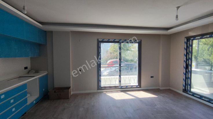 Rw Nefes'ten Burhaniye Öğretmenler Mah.'de Kumsala 200 Mt. 3+1