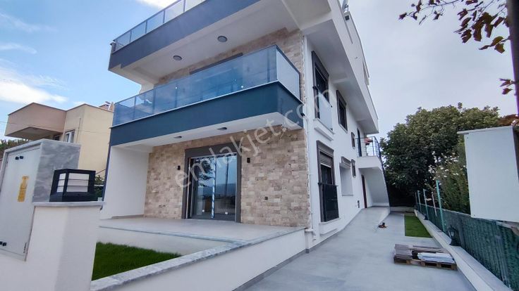 Rw Nefes'ten Ören'de 2+1 Ön Cephe Geniş Teraslı Daire