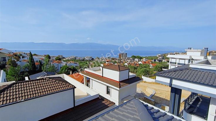 Rw Nefes' Ten Pelitköy' De Tam Müstakil Deniz Manzaralı Villa